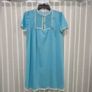 Vintage Night Gown Blue white Lace Sheer‎ 100% Nylon Size M